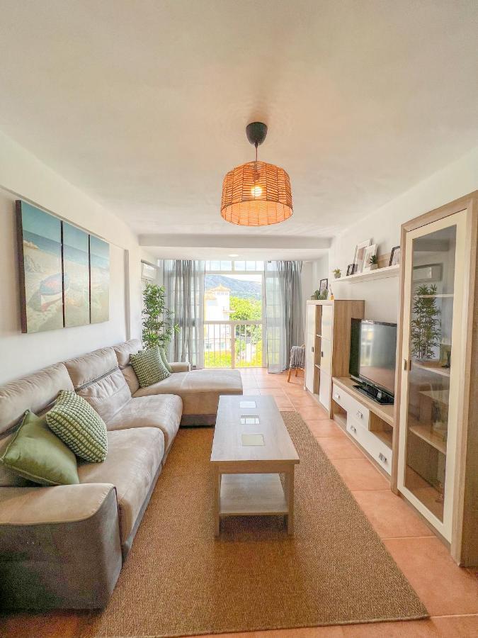 Spacious Apartment In The Center Of Torremolinos Exterior photo